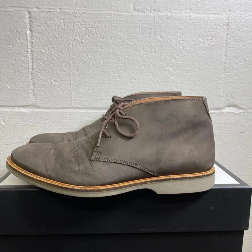 Clarks Artisan Atticus Limit Chukka Boots 16501 Brown Nubuck Lace up Men's 10 US